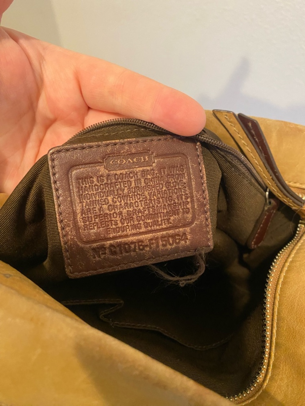 Coach Tan Leather Shoulder Bag *flawed for wear - Picture 11 of 12